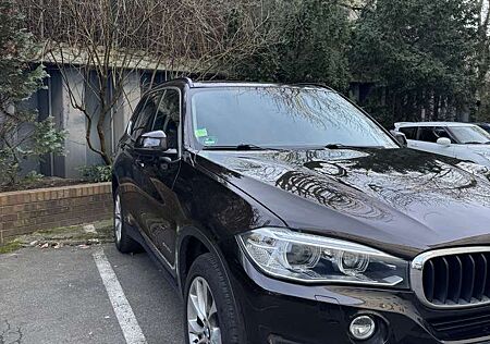 BMW X5 xDrive30d 7SITZ+PANO+HUD+DRIV-ASS+AHK+KEYLESS