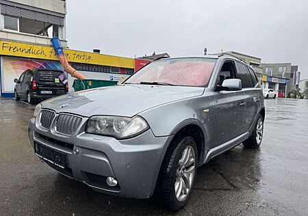 BMW X3 Baureihe 3.0d *PDC*NAVI*AHK*M-Paket*