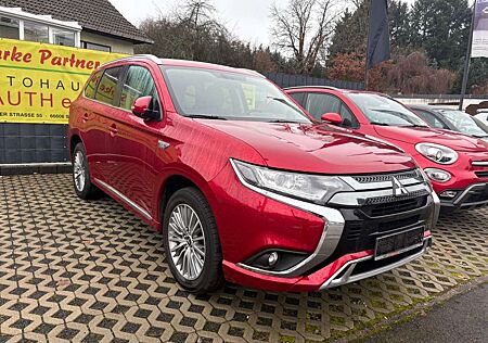 Mitsubishi Outlander 2.4 MIVEC PLUG-IN HYBRID