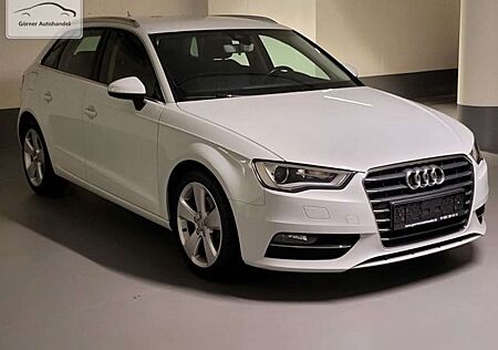 Audi A3 2,0 TDI S tronic Sportback MMI Plus+LED
