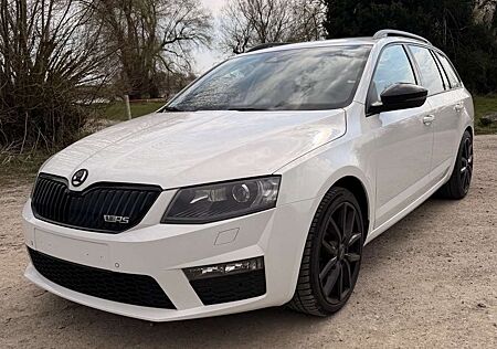 Skoda Octavia Combi 2.0 TSI (Green tec) RS