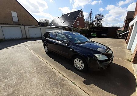 Ford Focus Turnier 1.6 16V Trend