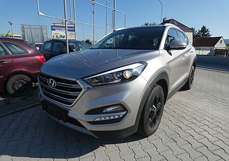 Hyundai Tucson Trend 4WD Automatik Allrad Klima Sitzh. HU AU Neu