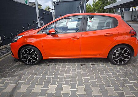 Peugeot 208 PureTech 82 Active