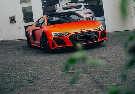 Audi R8 V10 plus 5.2 FSI quattro Perfomance Parts