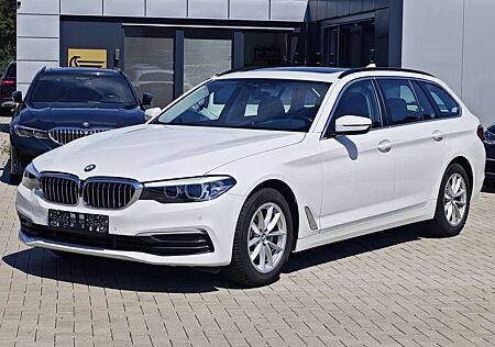 BMW 520 i Touring Business Pano|LED|Navi|PDC|SHZ