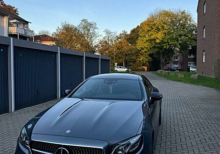 Mercedes-Benz E 220 d Amg Paket, 360 Grad , Head Up…