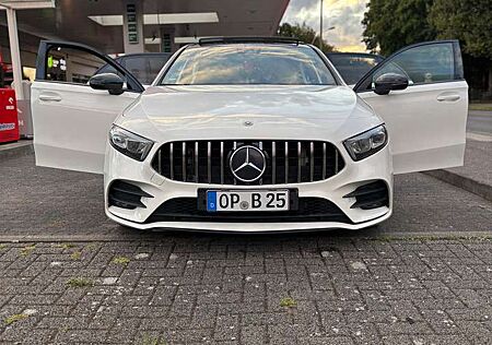 Mercedes-Benz A 180 d 7G-DCT AMG Line