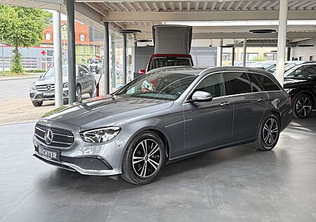 Mercedes-Benz E 200 d Avantgarde LED/Leder/Kamera/DAB/AHK/NAVI