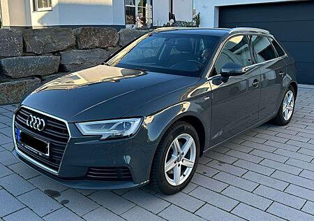 Audi A3 TDI 2.0 Sportback | neue All Season Reifen