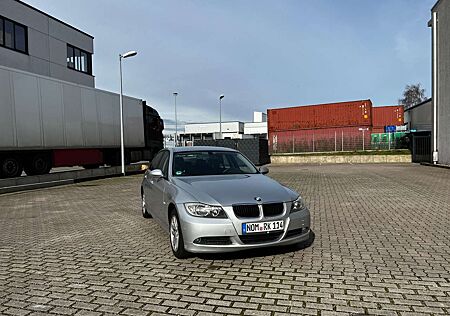 BMW 318 2. Hd. - Sitzh. - Schalter