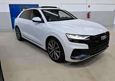 Audi Q8 50 TDI quattro*S LINE*