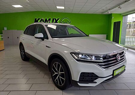 VW Touareg Volkswagen 3.0TDI V6 4M Tiptronic+LED+NAVI+AHK+PDC