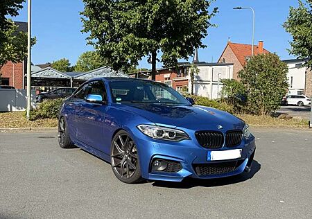 BMW 228i 228 Coupe Sport-Aut. M Sport