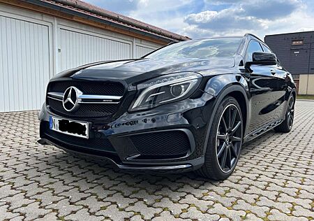 Mercedes-Benz GLA 45 AMG AMG GLA 45 4Matic AMG Speedshift 7G-DCT