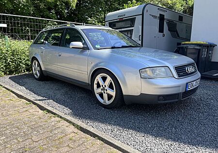 Audi A6 Avant 4.2 quattro