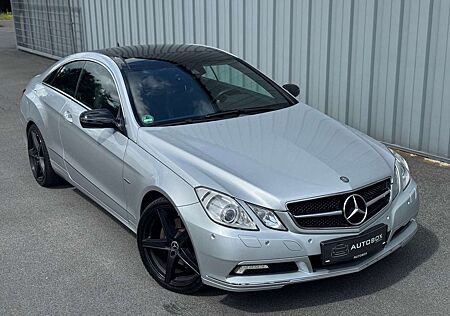 Mercedes-Benz E 350 *AMG LINE*PANO*AUT*NAVI*19 ZOLL*