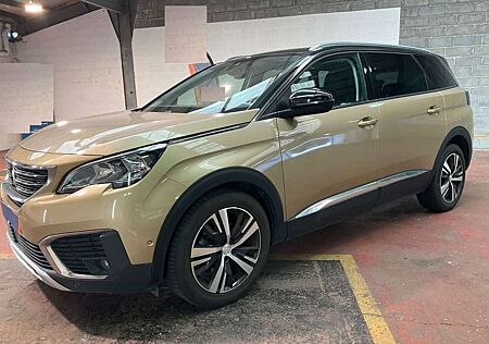 Peugeot 5008 Allure*7 Sitzer*Leder*Navi*Kamera*Aut*PDC*