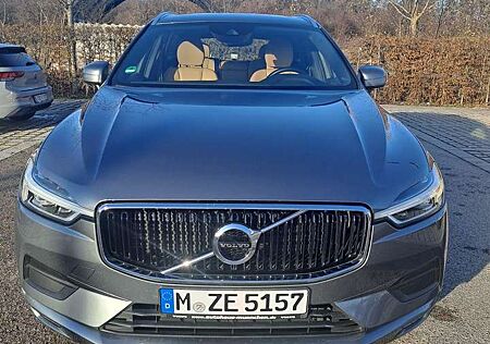 Volvo XC 60 XC60 D5 AWD Geartronic Momentum