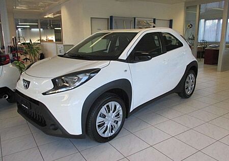 Toyota Aygo (X) Play