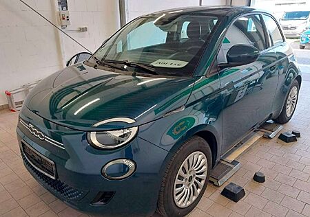 Fiat 500E 320 Km Reichweite Navi - Klimaautomatik