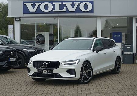 Volvo V60 Ultra T8 AWD Plug-in Hybrid/B&W/360°Cam/BLIS