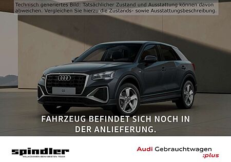 Audi Q2 S-Line 35 TFSI S-tronic / Matrix, RFK, ACC