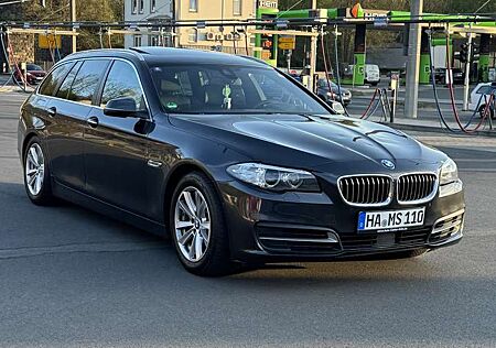 BMW 525d 525 Touring Aut. Luxury Line