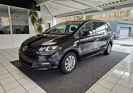 VW Sharan Volkswagen Active*7SITZ*PANO*DCC*AHK*RFK*NAVI*SHZ*XE