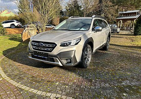 Subaru Outback 2.5i Platinum Lineartronic Modell 2025