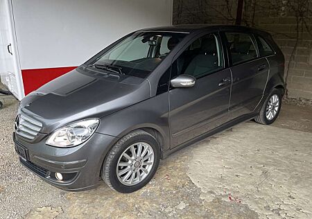 Mercedes-Benz B 170 Autotronic Special Edition