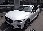 Volvo V60 R Design Recharge Plug-In Hybrid AWD