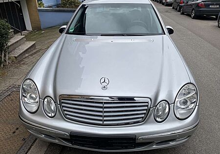 Mercedes-Benz E 240 Elegance