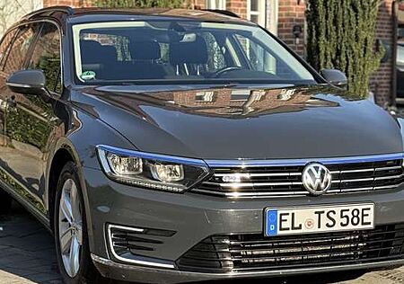 VW Passat Variant Volkswagen 1.4 TSI Plug-In-Hybrid DSG GTE