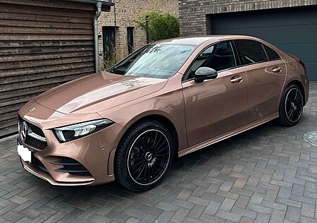 Mercedes-Benz A 250 e 8G-DCT Advanced AMG Line