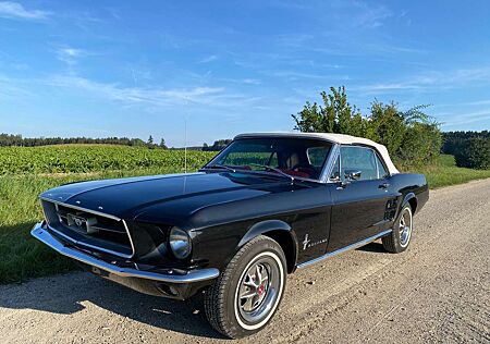 Ford Mustang V8 Cabrio, Automatik, TÜV & H