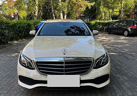 Mercedes-Benz E 200 d (213.213)