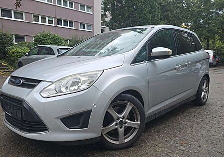 Ford Grand C-Max Trend/7 SITZER /