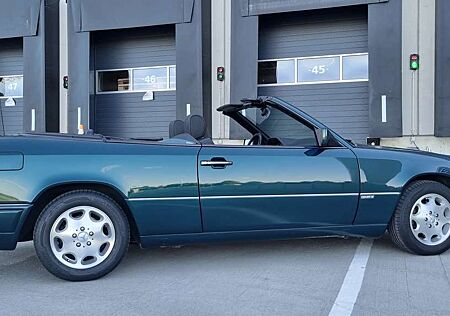 Mercedes-Benz E 220 Cabrio Sportline orig.42tkm deutsch Sammler