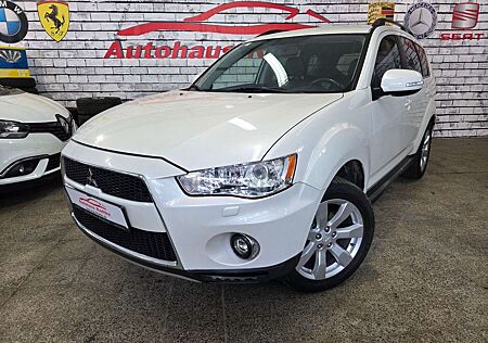 Mitsubishi Outlander Intense 4WD*7.Sitzer*Tüv & Service NEU