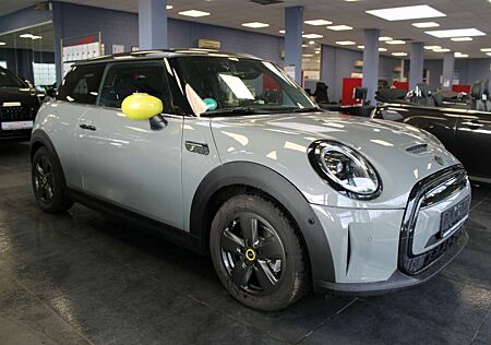 Mini Cooper SE - Panorama - LED - Kamera - Navi -