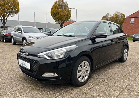 Hyundai i20 Classic Scheckheft,Bordcomputer,Isofix,Klima