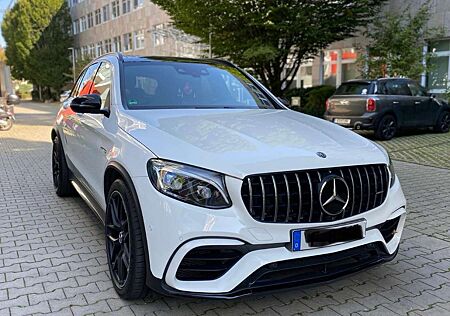 Mercedes-Benz GLC 63 AMG GLC 63s AMG Garantie/TÜV Top Zustand Vollausst.