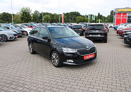 Skoda Fabia Combi 1.0 TSI Best of*1.Hand*Navi*SHZ*