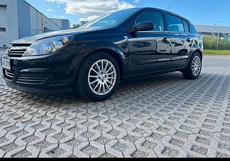 Opel Astra TÜV 05/27