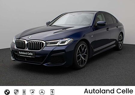 BMW 540 xD M Sport Glasdach Kamer Laser HUD H K 19