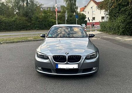 BMW 325i 325 Cabrio Aut. E93