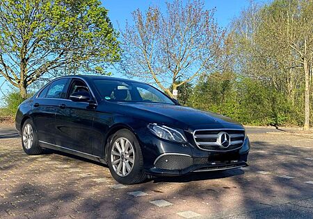 Mercedes-Benz E 200 d 9G-TRONIC Avantgarde; UNFALLFREI; NAVI, SHZ