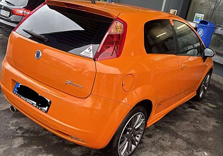 Fiat Punto 3p 1.4 16v Sporting 6m