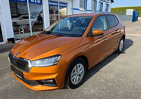 Skoda Fabia 1,0 TSI*Selection*Navi/Klima/Alu/1.Hand/SH